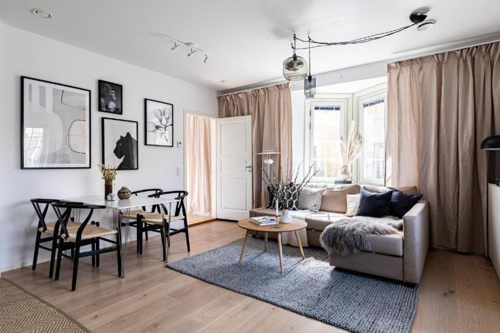 Beautiful And Modern Accommodation Near Stockholm City Exterior photo